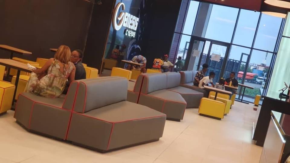 Genesis cinema Douala (grand mall)